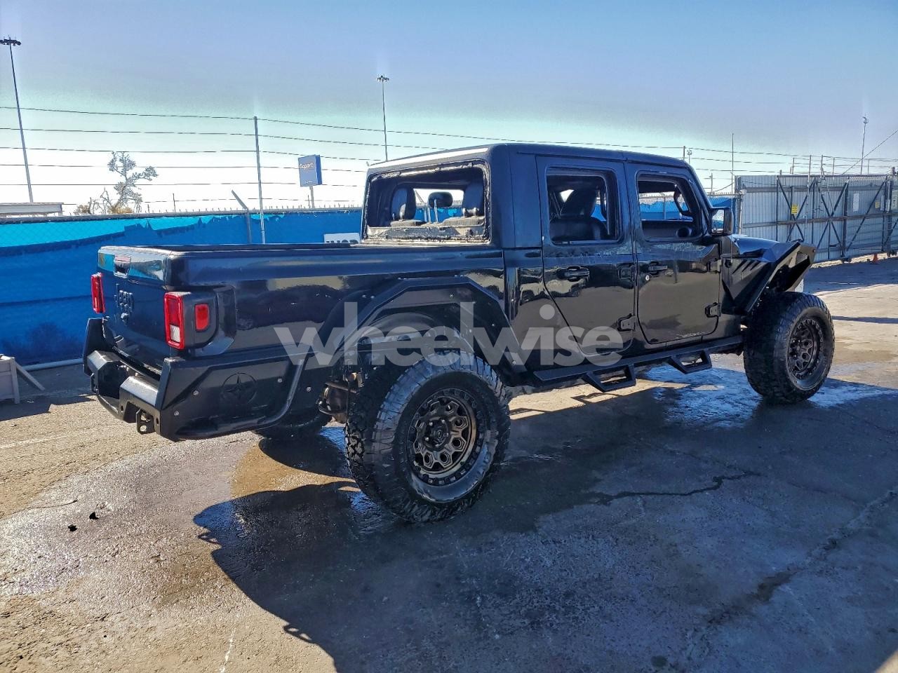 Photo 3 of 2020 JEEP GLADIATOR SPORT (VIN 1C6HJTAG1LL183397)