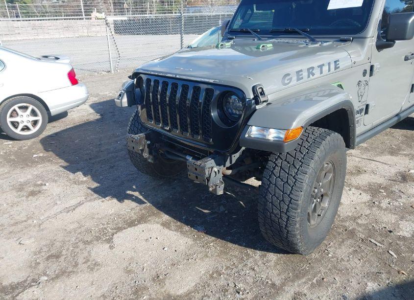 Photo 6 of 2021 Jeep Gladiator WILLYS 4X4 (VIN 1C6HJTAG1ML514108)