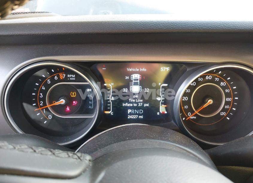 Photo 7 of 2021 Jeep Gladiator WILLYS 4X4 (VIN 1C6HJTAG1ML543771)