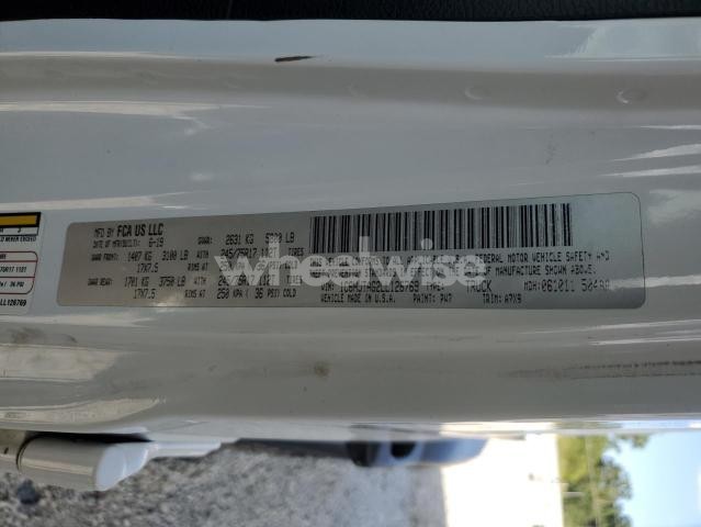 Photo 3 of 2020 JEEP GLADIATOR SPORT (VIN 1C6HJTAG2LL126769)