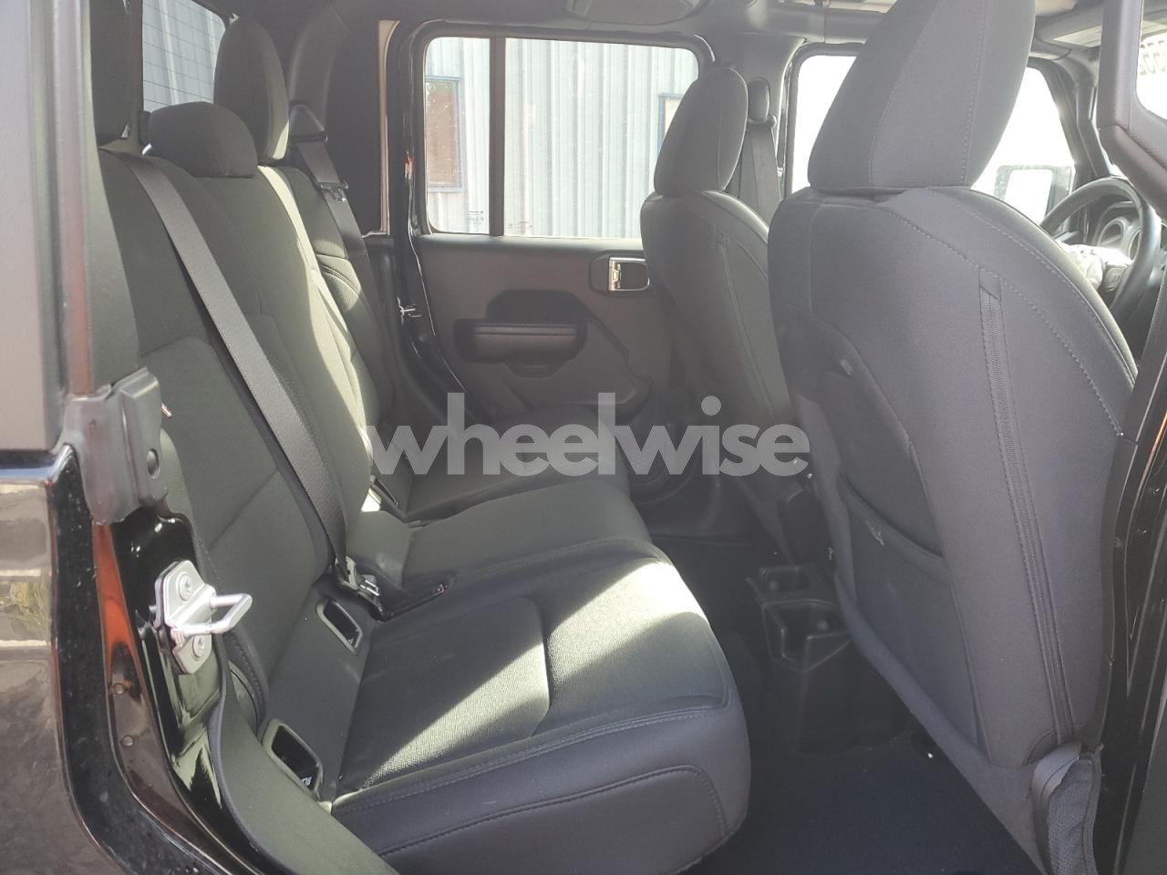 Photo 10 of 2021 JEEP GLADIATOR SPORT (VIN 1C6HJTAG2ML561194)