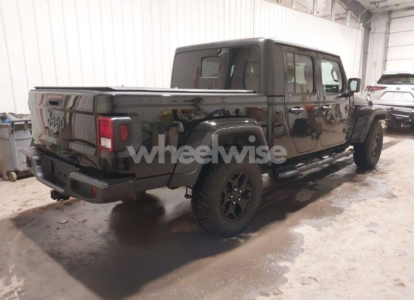 Photo 4 of 2022 Jeep Gladiator WILLYS 4X4 (VIN 1C6HJTAG2NL163338)