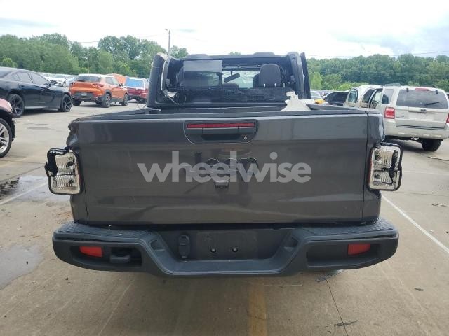 Photo 2 of 2023 JEEP GLADIATOR SPORT (VIN 1C6HJTAG2PL522285)