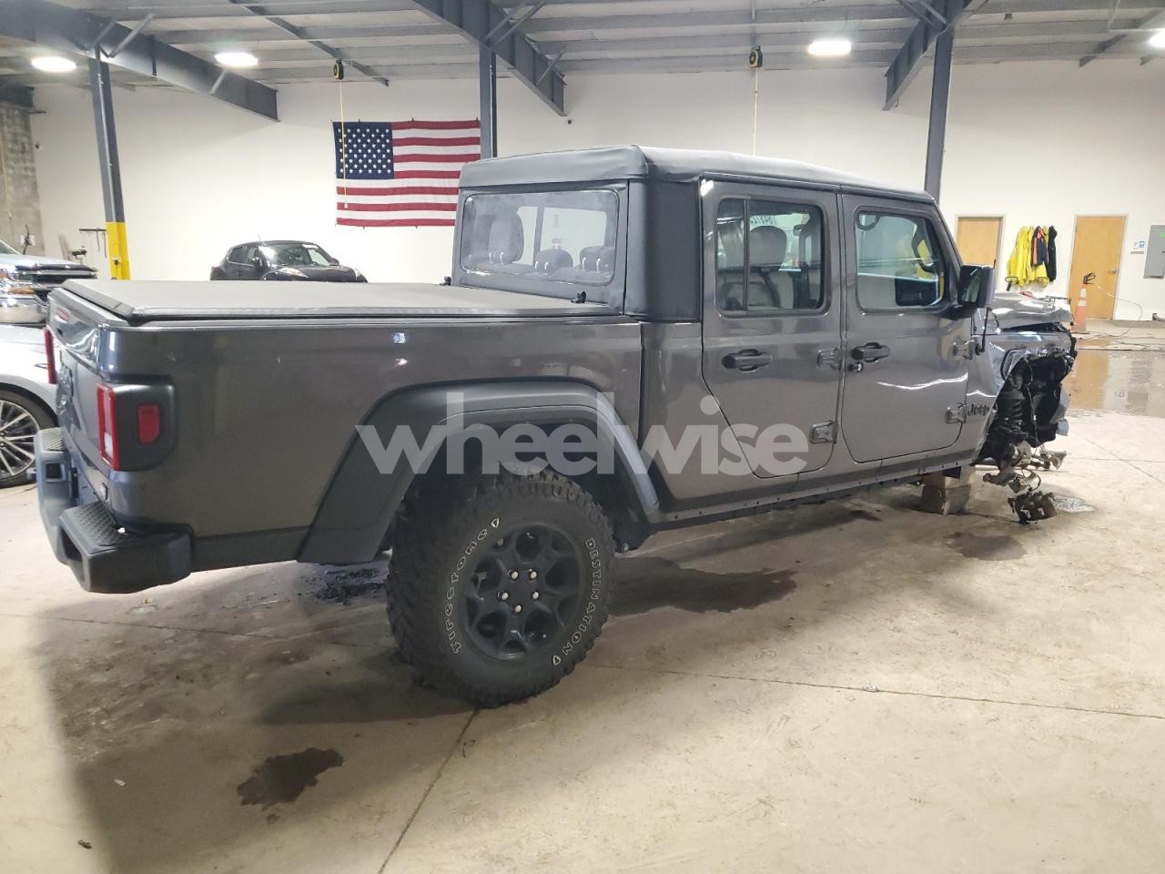 Photo 3 of 2023 JEEP GLADIATOR SPORT (VIN 1C6HJTAG3PL574167)