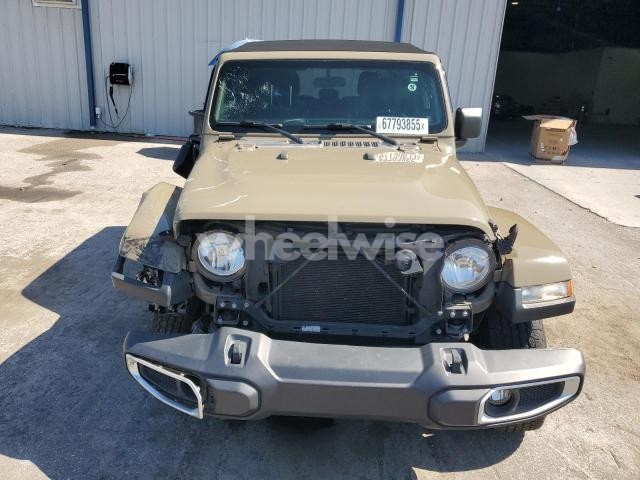 Photo 3 of 2020 JEEP GLADIATOR SPORT (VIN 1C6HJTAG4LL215145)