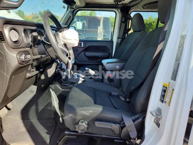 Photo 5 of 2022 JEEP GLADIATOR SPORT (VIN 1C6HJTAG4NL129644)