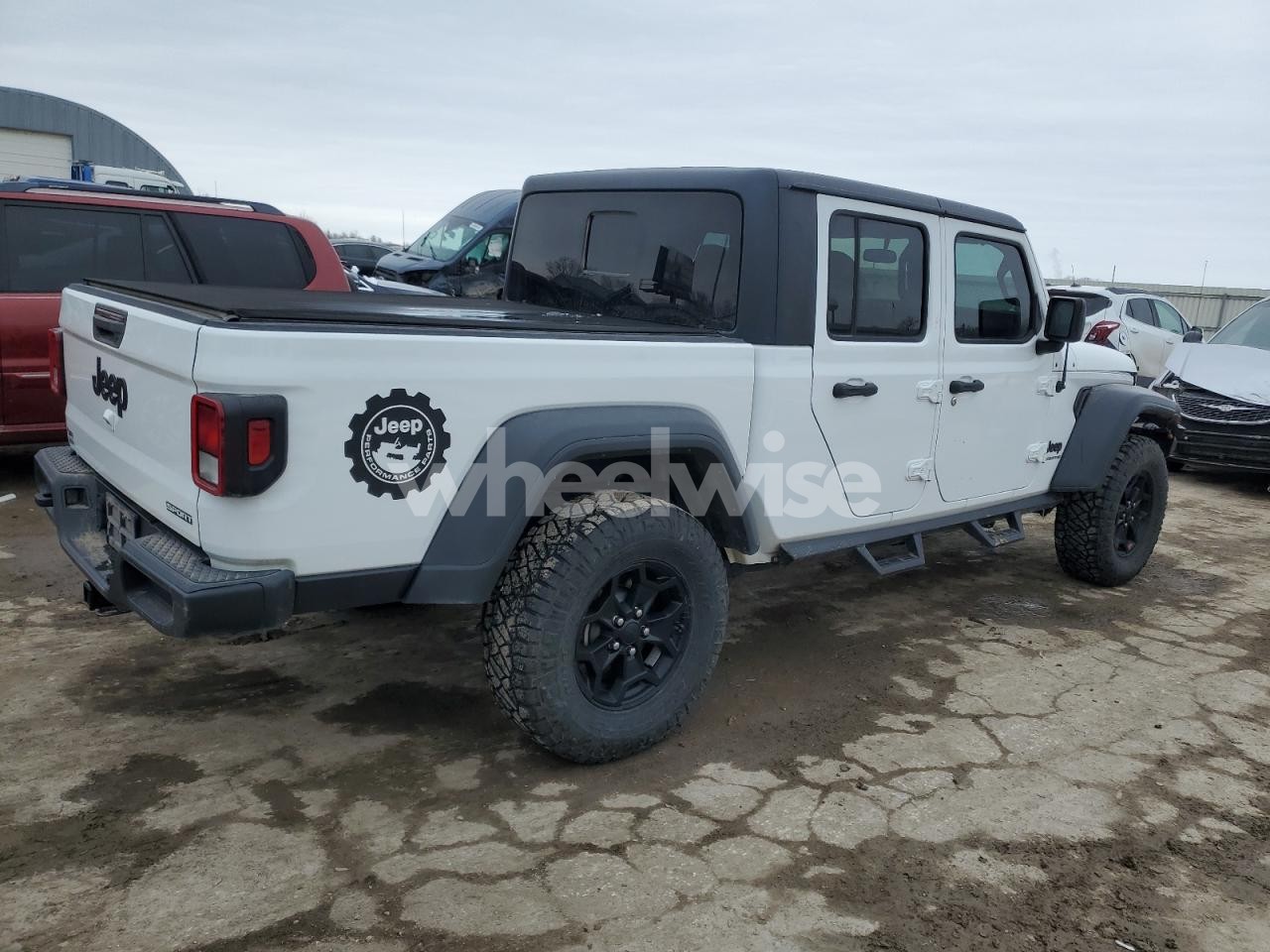 Photo 3 of 2020 JEEP GLADIATOR SPORT (VIN 1C6HJTAG6LL119873)