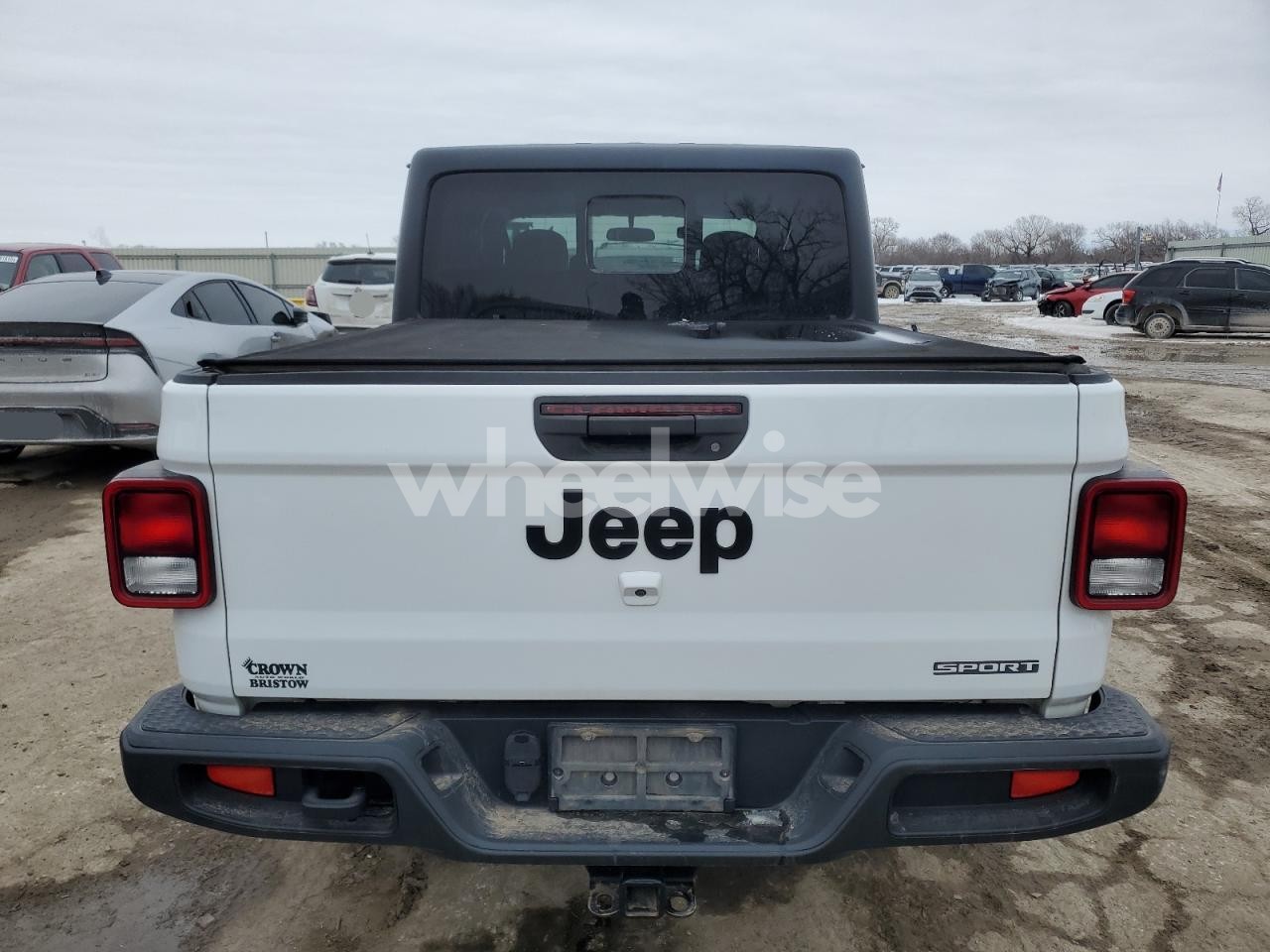 Photo 6 of 2020 JEEP GLADIATOR SPORT (VIN 1C6HJTAG6LL119873)