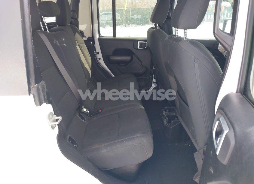 Photo 8 of 2020 Jeep Gladiator SPORT S 4X4 (VIN 1C6HJTAG6LL174081)