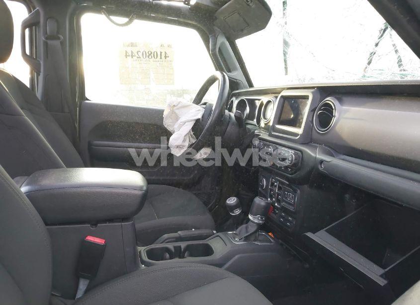 Photo 5 of 2021 Jeep Gladiator WILLYS 4X4 (VIN 1C6HJTAG6ML565104)