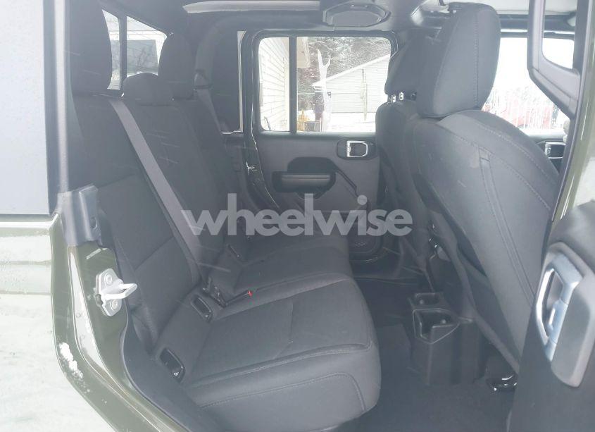 Photo 8 of 2021 Jeep Gladiator WILLYS 4X4 (VIN 1C6HJTAG6ML619145)