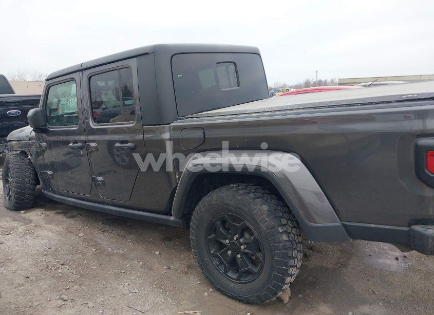 Photo 15 of 2022 Jeep Gladiator WILLYS 4X4 (VIN 1C6HJTAG6NL142881)
