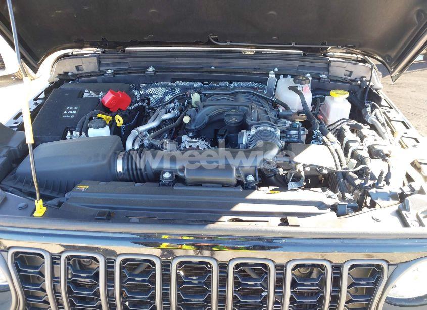 Photo 10 of 2024 Jeep Gladiator SPORT (VIN 1C6HJTAG6RL111586)