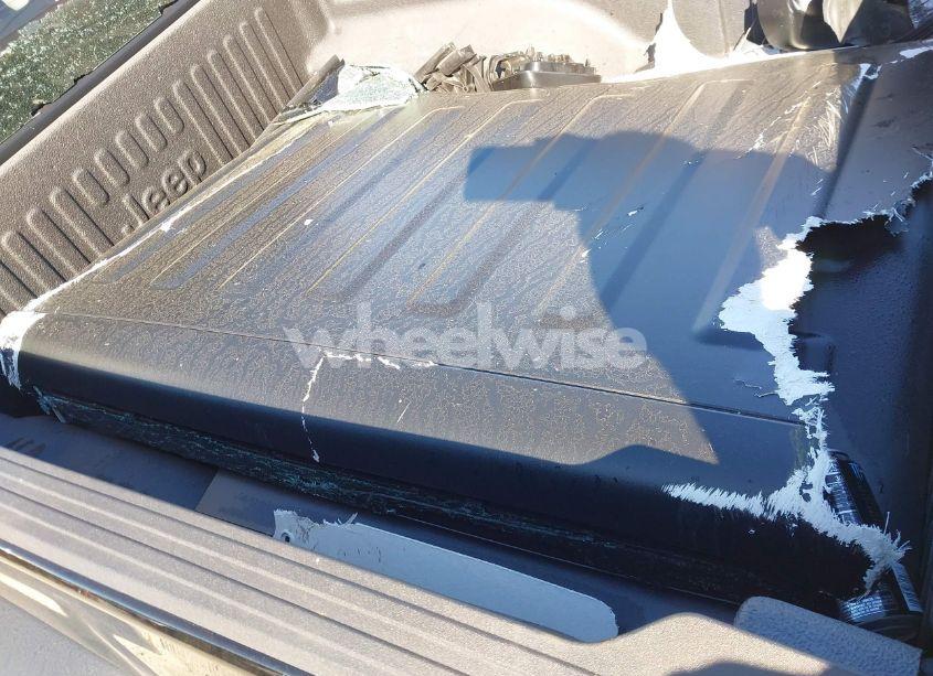 Photo 12 of 2024 Jeep Gladiator SPORT (VIN 1C6HJTAG6RL111586)