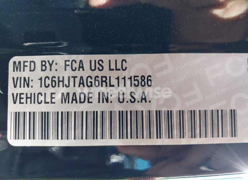 Photo 9 of 2024 Jeep Gladiator SPORT (VIN 1C6HJTAG6RL111586)