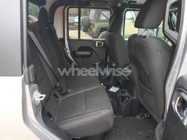 Photo 4 of 2020 JEEP GLADIATOR SPORT (VIN 1C6HJTAG7LL140327)