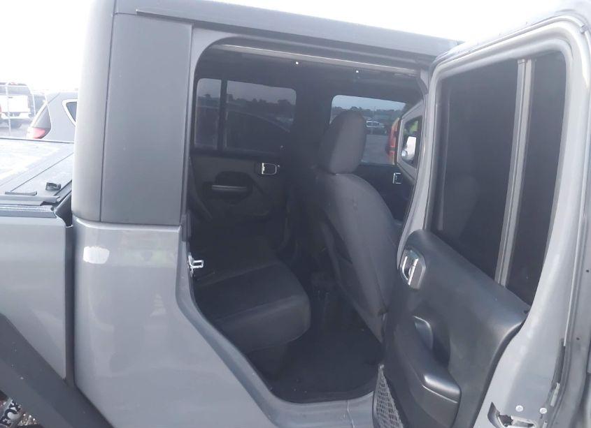 Photo 8 of 2021 Jeep Gladiator SPORT S 4X4 (VIN 1C6HJTAG7ML505171)