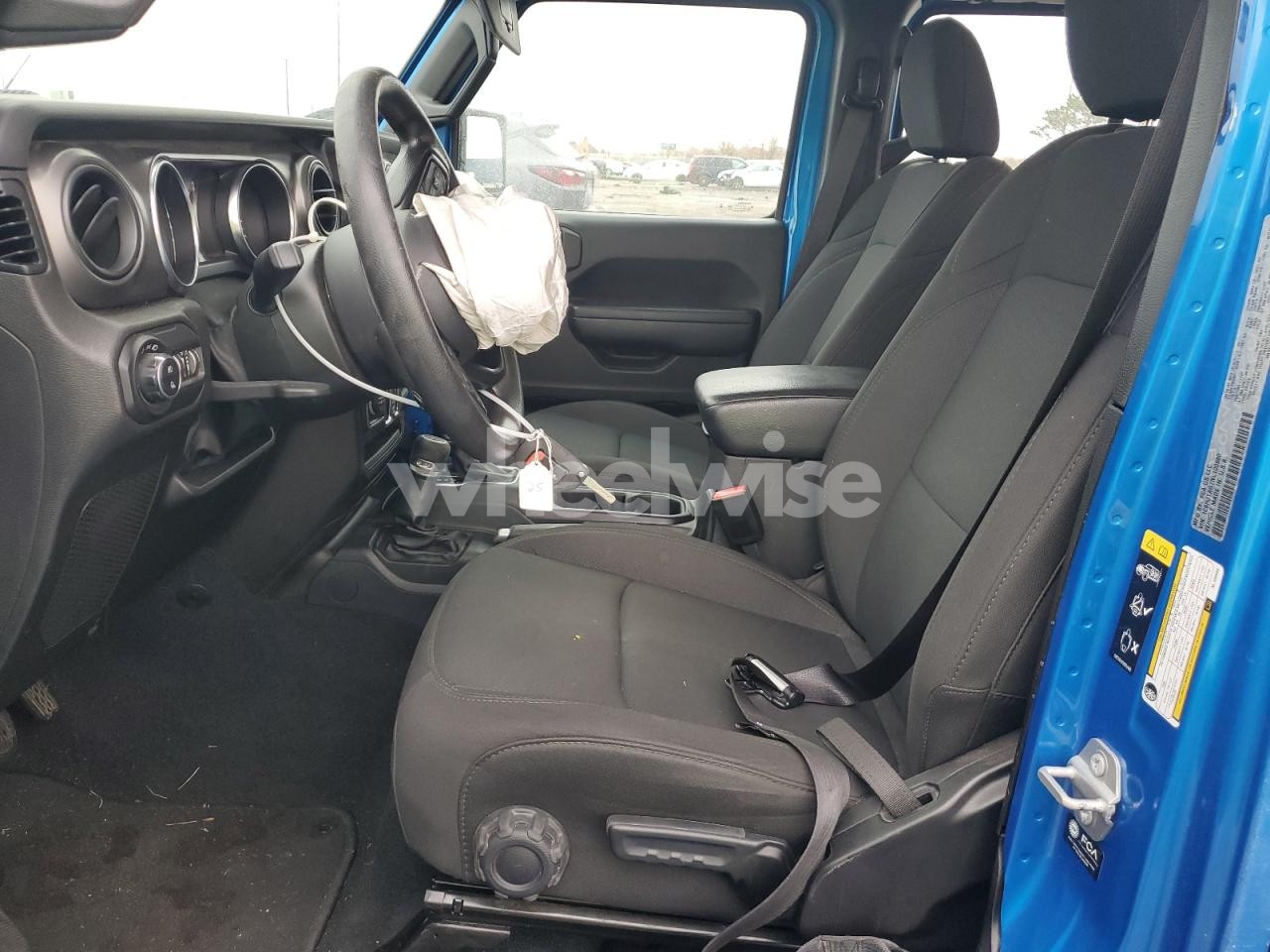 Photo 7 of 2022 JEEP GLADIATOR SPORT (VIN 1C6HJTAG7NL100980)