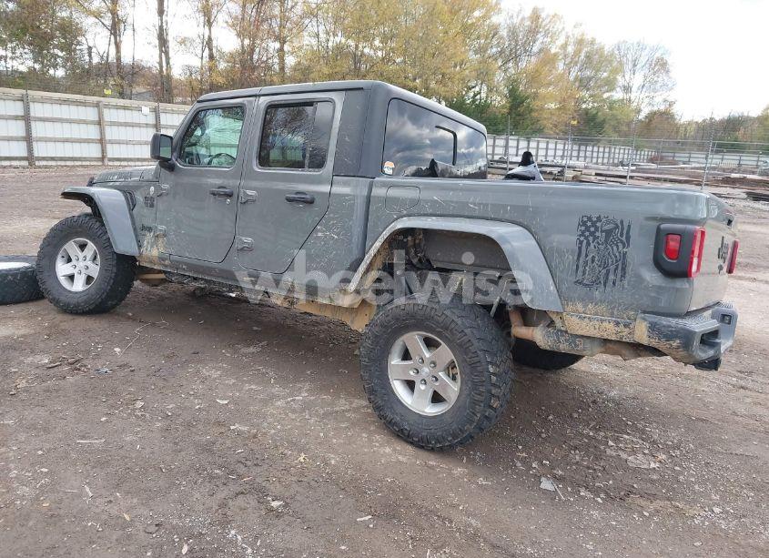 Photo 3 of 2021 Jeep Gladiator SPORT S 4X4 (VIN 1C6HJTAG8ML526420)