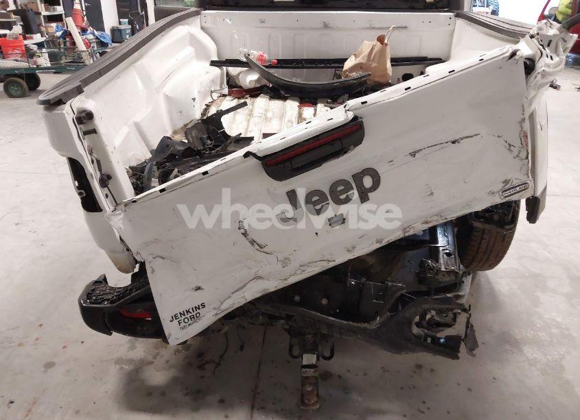 Photo 6 of 2020 Jeep Gladiator OVERLAND 4X4 (VIN 1C6HJTFG0LL170522)