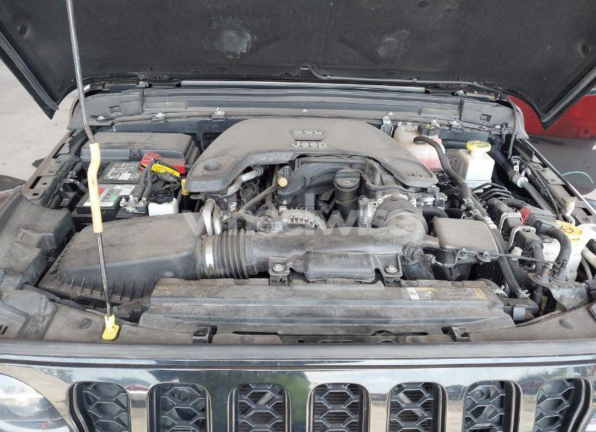 Photo 10 of 2021 Jeep Gladiator HIGH ALTITUDE 4X4 (VIN 1C6HJTFG0ML621997)