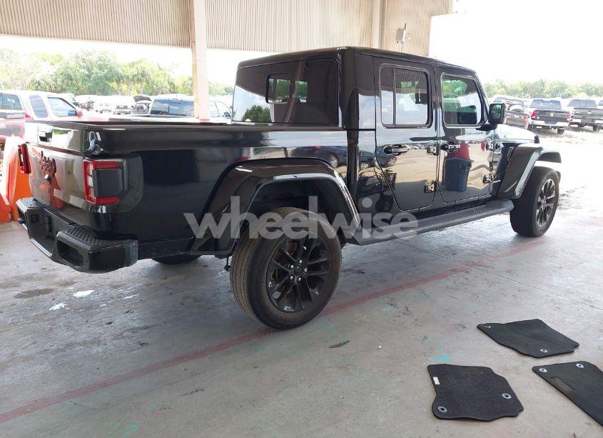 Photo 4 of 2021 Jeep Gladiator HIGH ALTITUDE 4X4 (VIN 1C6HJTFG0ML621997)