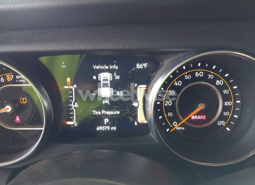 Photo 7 of 2021 Jeep Gladiator HIGH ALTITUDE 4X4 (VIN 1C6HJTFG0ML621997)