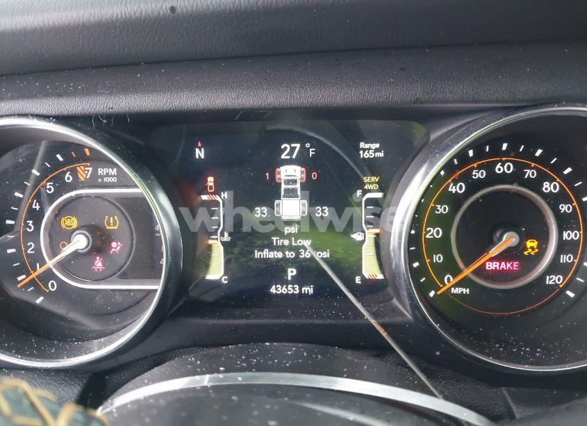 Photo 15 of 2021 Jeep Gladiator HIGH ALTITUDE 4X4 (VIN 1C6HJTFG3ML568275)