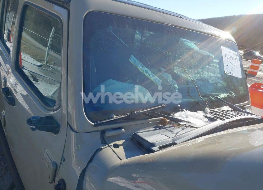 Photo 21 of 2020 Jeep Gladiator OVERLAND 4X4 (VIN 1C6HJTFG4LL169647)