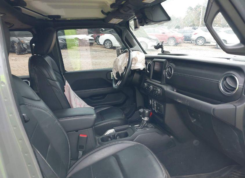 Photo 5 of 2021 Jeep Gladiator OVERLAND 4X4 (VIN 1C6HJTFG4ML505394)