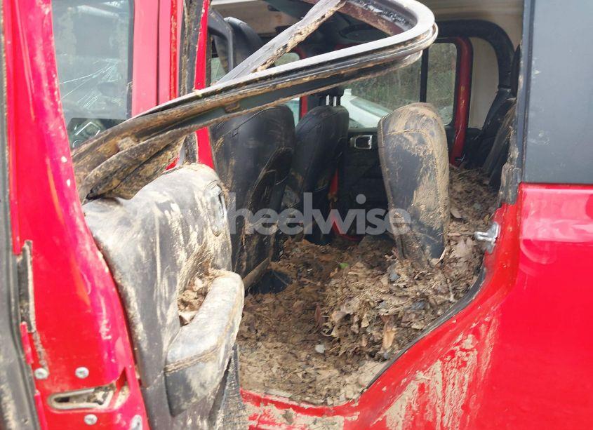 Photo 8 of 2020 Jeep Gladiator OVERLAND 4X4 (VIN 1C6HJTFG6LL103360)