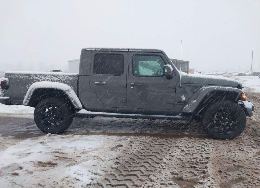 Photo 13 of 2023 Jeep Gladiator HIGH ALTITUDE 4X4 (VIN 1C6HJTFGXPL550313)