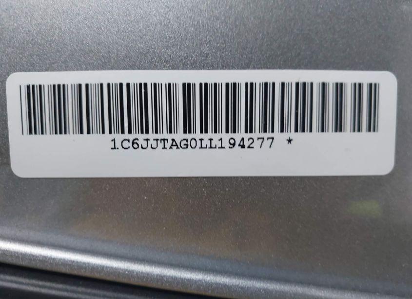 Photo 9 of 2020 Jeep Gladiator SPORT S 4X4 (VIN 1C6JJTAG0LL194277)