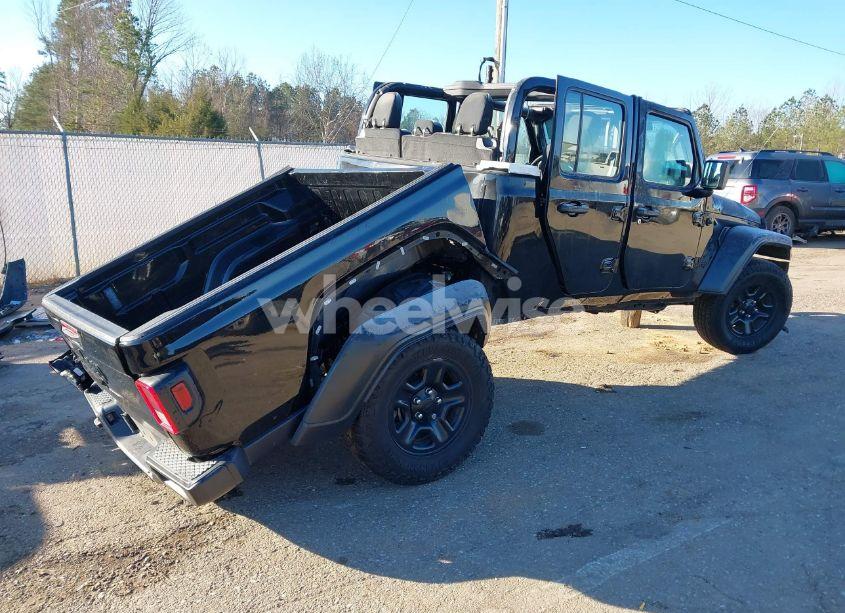 Photo 4 of 2021 Jeep Gladiator SPORT 4X4 (VIN 1C6JJTAG4ML599463)