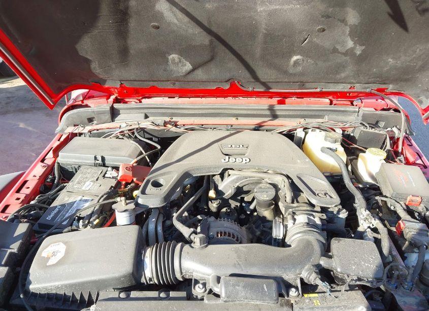 Photo 10 of 2020 Jeep Gladiator SPORT S 4X4 (VIN 1C6JJTAG5LL108719)