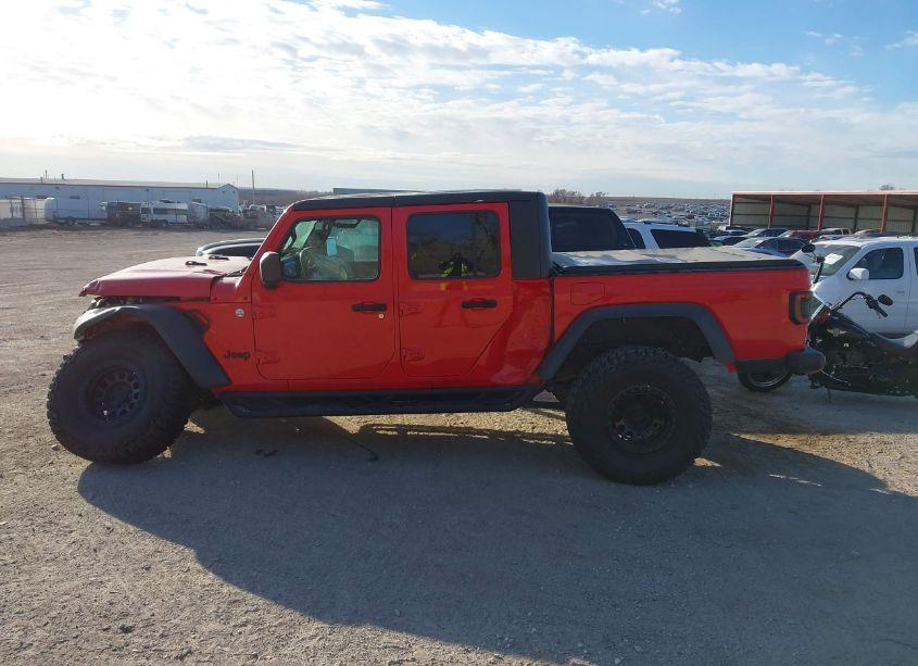 Photo 14 of 2020 Jeep Gladiator SPORT S 4X4 (VIN 1C6JJTAG5LL108719)