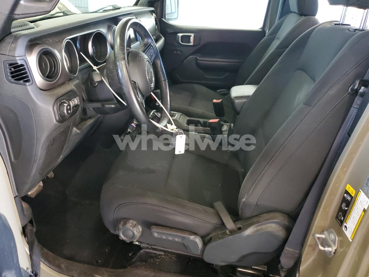 Photo 7 of 2020 JEEP GLADIATOR SPORT (VIN 1C6JJTAG9LL165862)