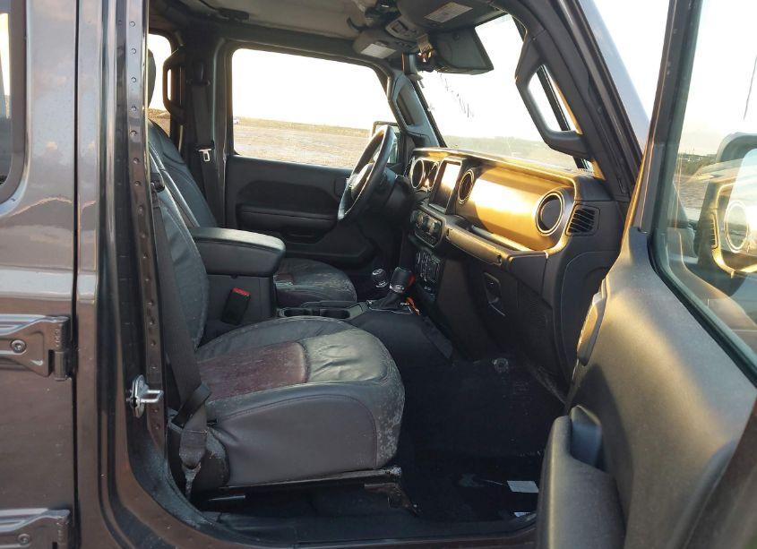 Photo 8 of 2021 Jeep Gladiator WILLYS 4X4 (VIN 1C6JJTAM7ML570772)