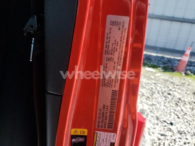 Photo 3 of 2022 JEEP GLADIATOR SPORT (VIN 1C6JJTAM9NL110840)