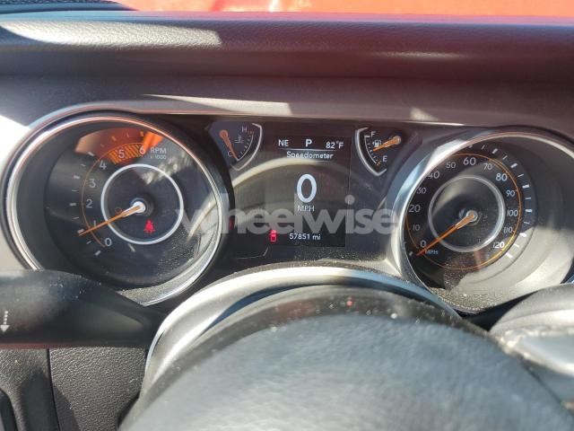 Photo 9 of 2022 JEEP GLADIATOR SPORT (VIN 1C6JJTAM9NL110840)