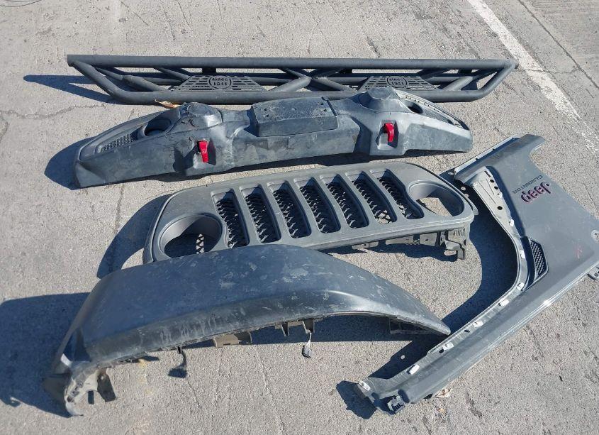 Photo 12 of 2020 Jeep Gladiator RUBICON 4X4 (VIN 1C6JJTBG1LL185103)