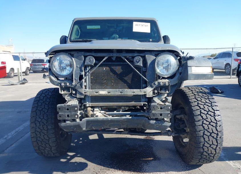 Photo 20 of 2020 Jeep Gladiator RUBICON 4X4 (VIN 1C6JJTBG1LL185103)