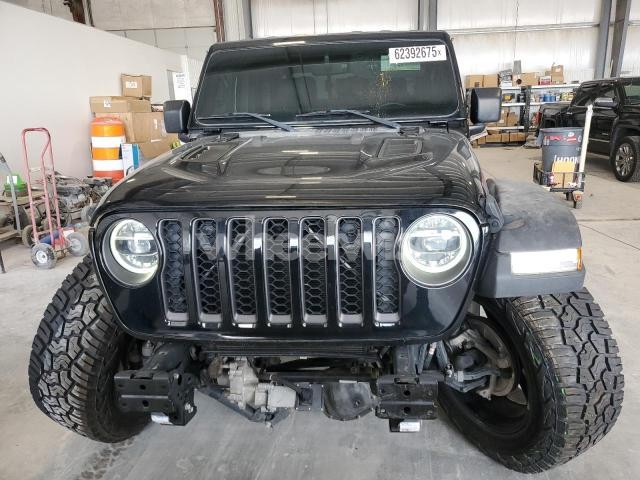 Photo 3 of 2020 JEEP GLADIATOR RUBICON N/A (VIN 1C6JJTBG1LL217791)