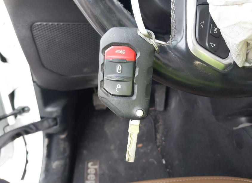 Photo 11 of 2021 Jeep Gladiator RUBICON 4X4 (VIN 1C6JJTBG1ML501679)