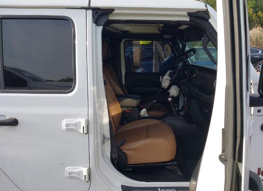 Photo 5 of 2021 Jeep Gladiator RUBICON 4X4 (VIN 1C6JJTBG1ML501679)