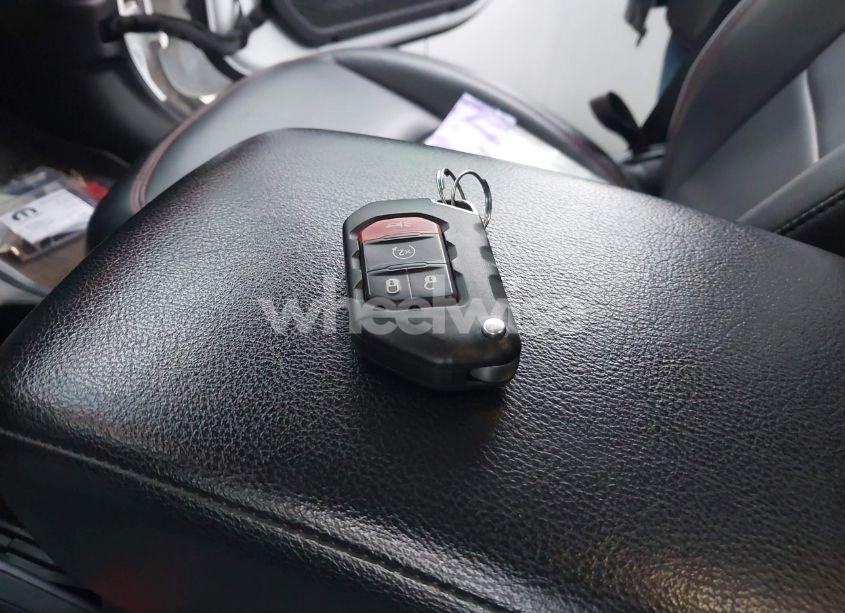 Photo 11 of 2021 Jeep Gladiator RUBICON 4X4 (VIN 1C6JJTBG1ML615018)