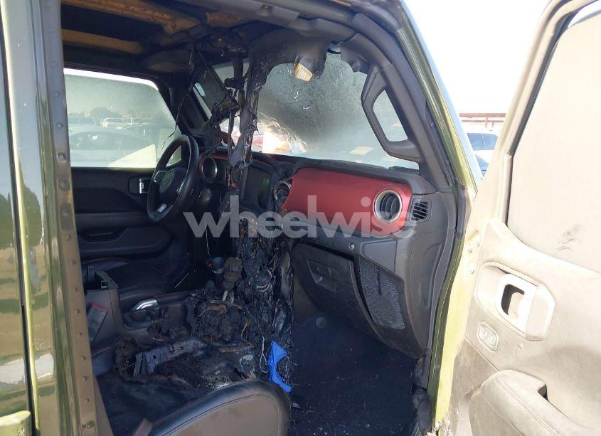 Photo 5 of 2022 Jeep Gladiator RUBICON 4X4 (VIN 1C6JJTBG1NL163699)