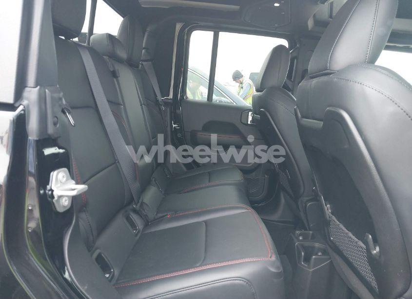 Photo 8 of 2024 Jeep Gladiator RUBICON/RUBICON X (VIN 1C6JJTBG1RL132801)