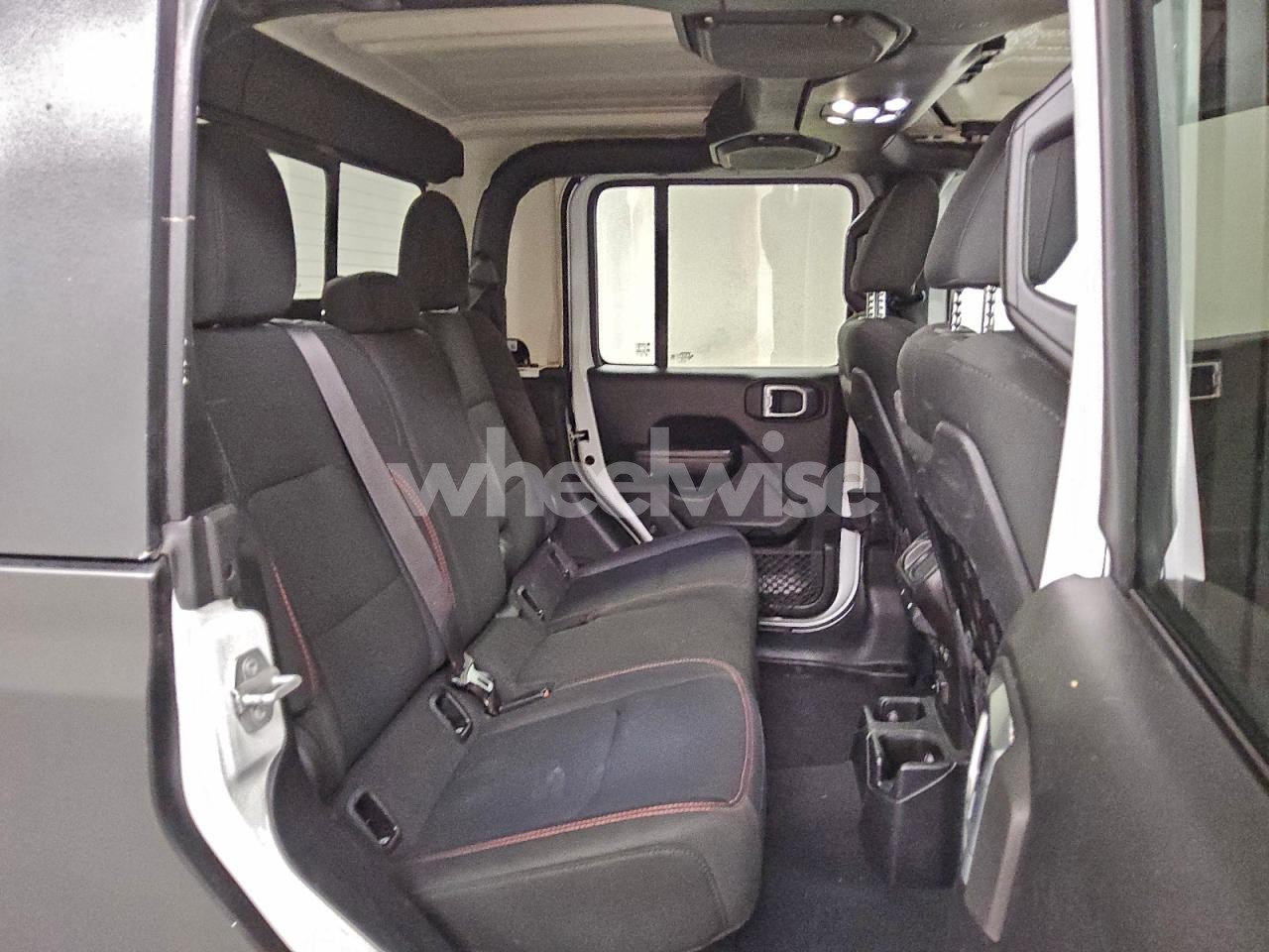 Photo 10 of 2020 JEEP GLADIATOR RUBICON (VIN 1C6JJTBG8LL184515)