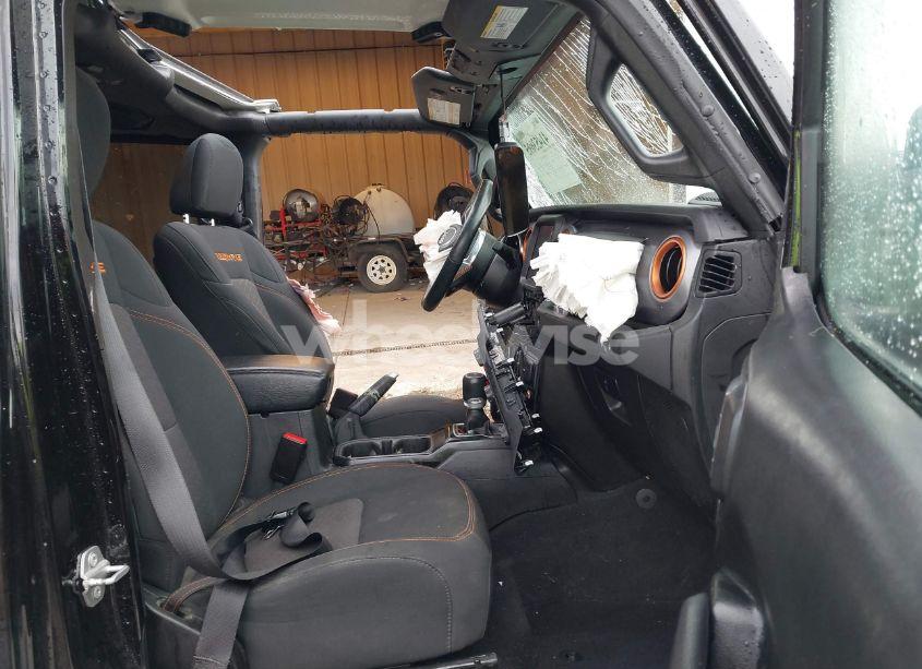 Photo 5 of 2021 Jeep Gladiator MOJAVE 4X4 (VIN 1C6JJTEG0ML543319)